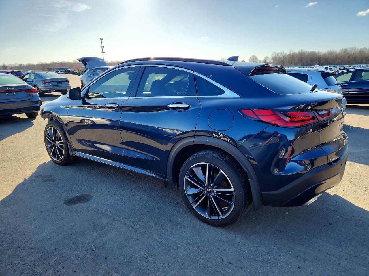 2023 Infiniti Qx55 Luxe - Image 2