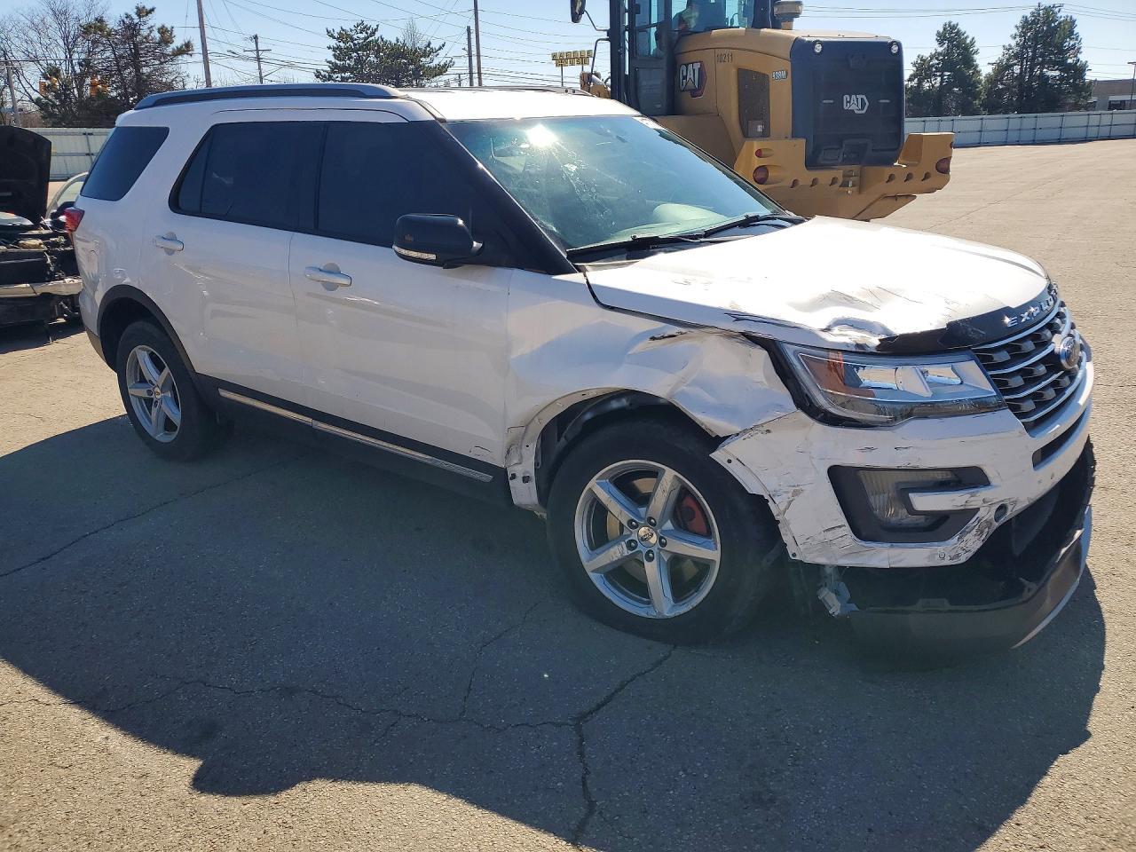 2016 Ford Explorer Xlt - Фото 4