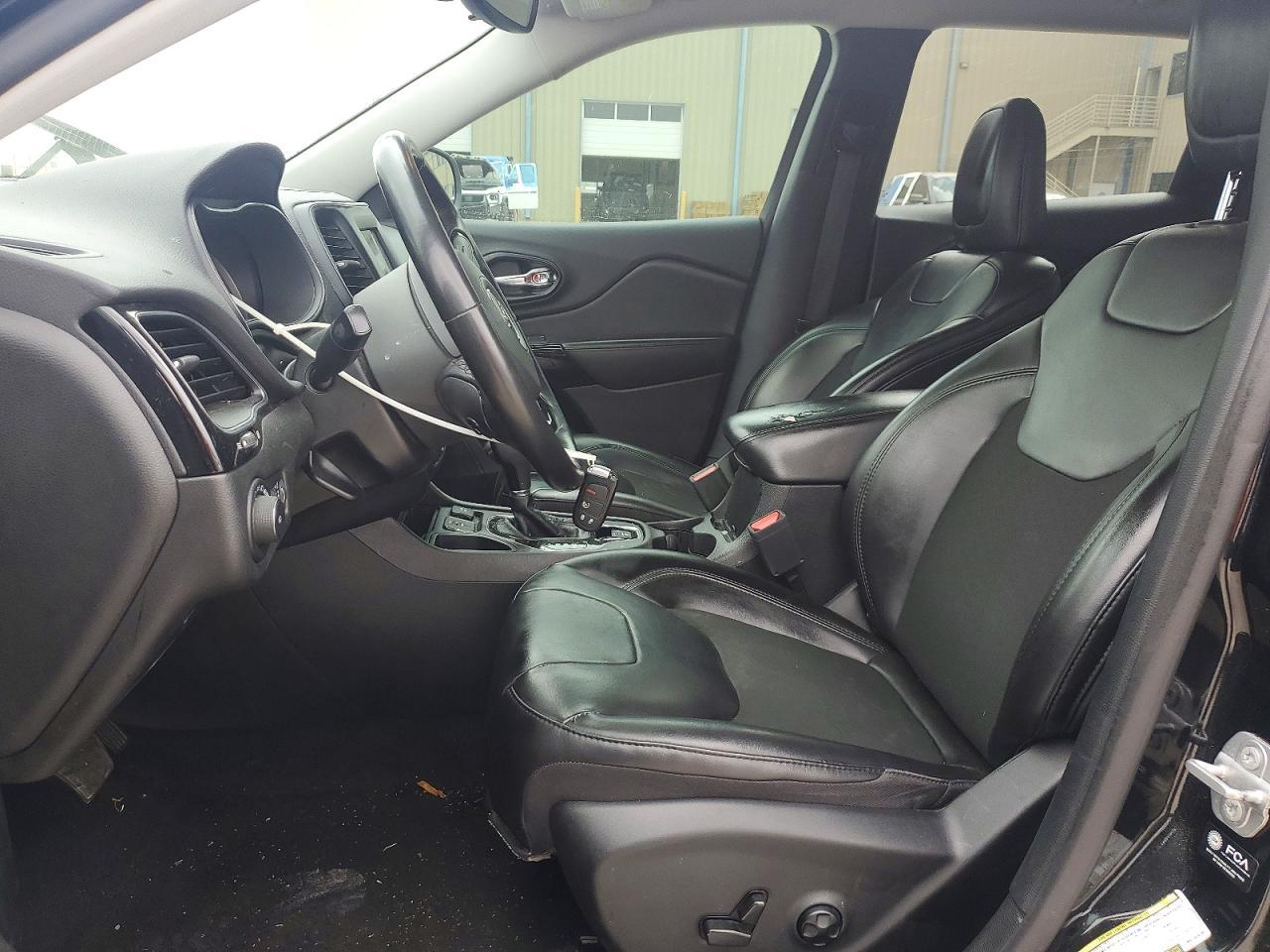 2021 Jeep Cherokee Latitude Plus - Фото 7