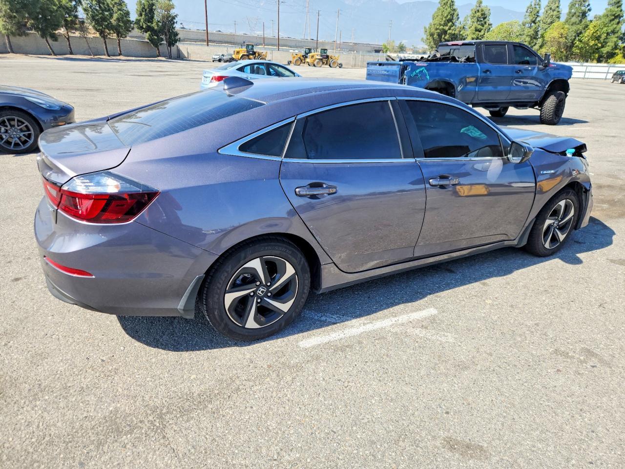 2022 Honda Insight Ex - Фото 3