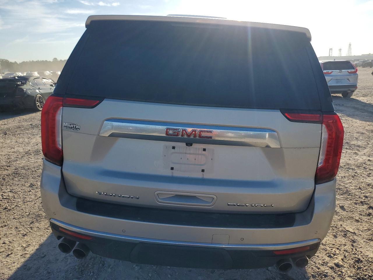 2023 GMC Yukon Xl Denali - Image 6