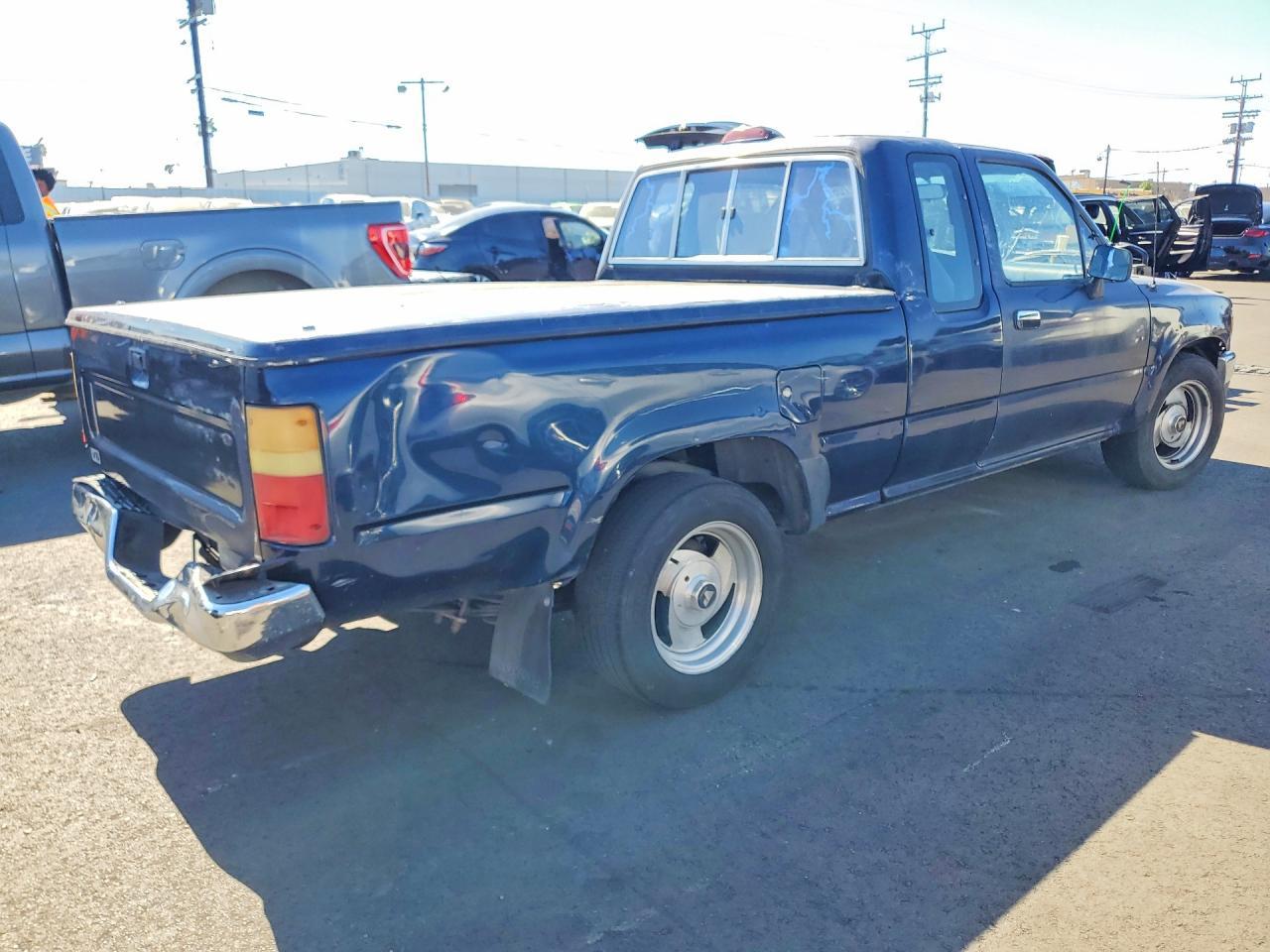 1994 Toyota Pickup Dx V6 - Image 3