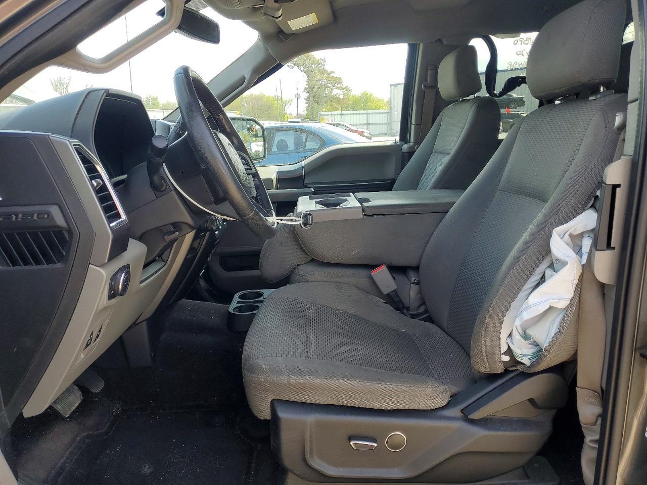 2016 Ford F150 Super Cab - Фото 7