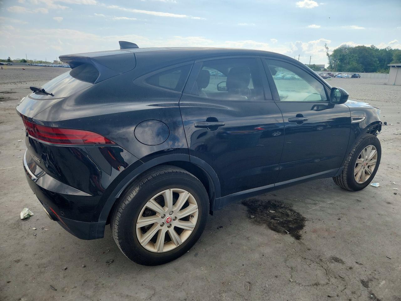 2020 Jaguar E-Pace - Фото 3