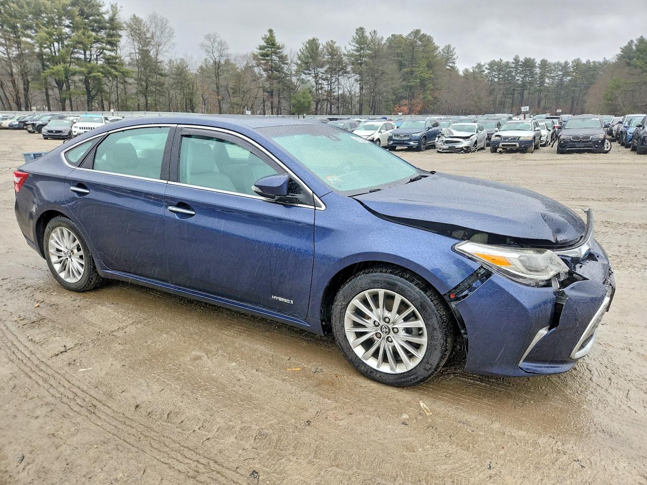 2017 Toyota Avalon Hybrid Limited - Фото 4