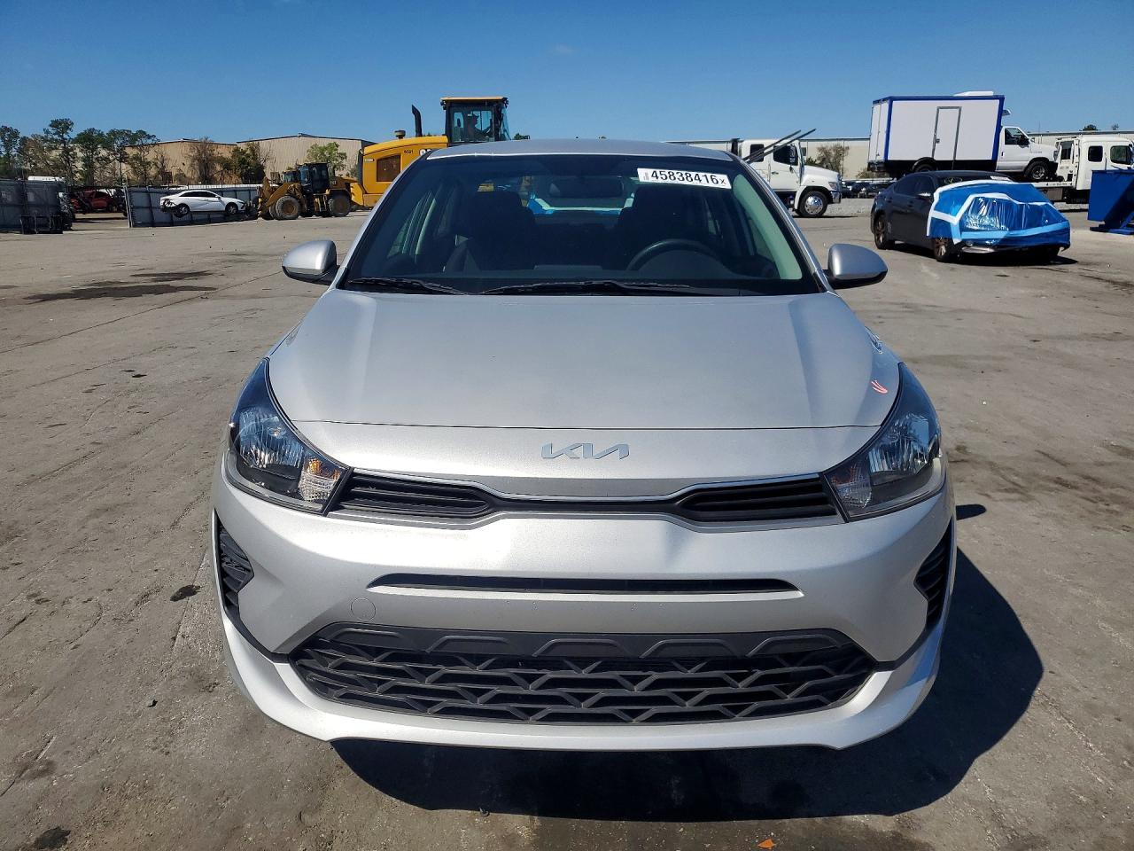2023 Kia Rio - Фото 5