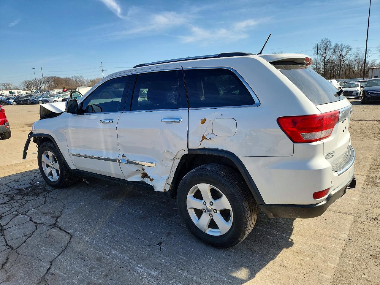 2013 Jeep Grand Cherokee Limited - Image 2