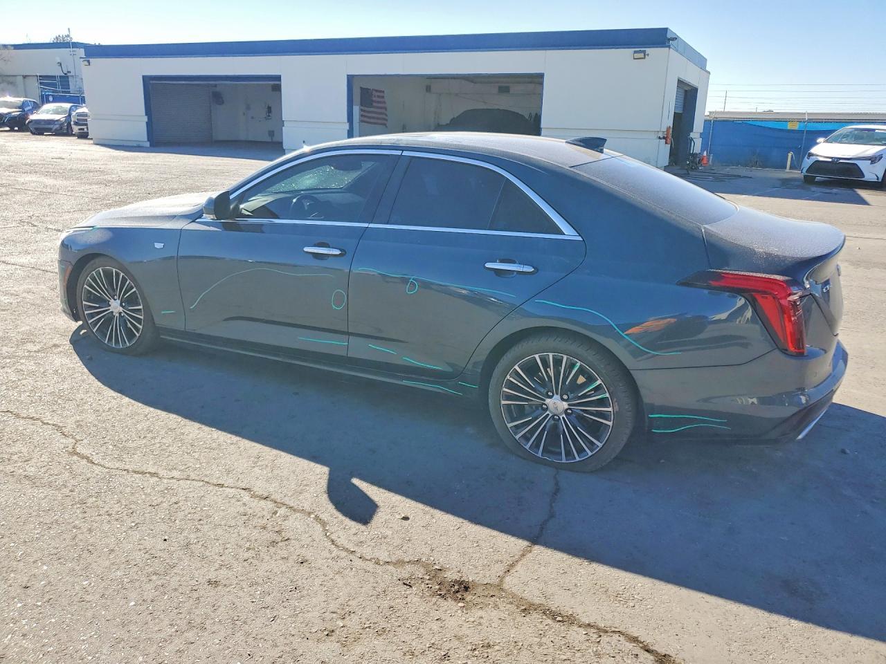2022 Cadillac Ct4 Premium Luxury - Фото 2