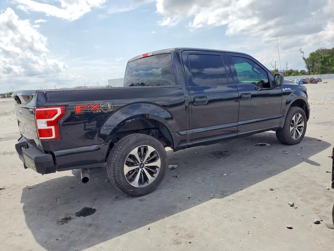 2019 Ford F150 Supercrew - Image 3