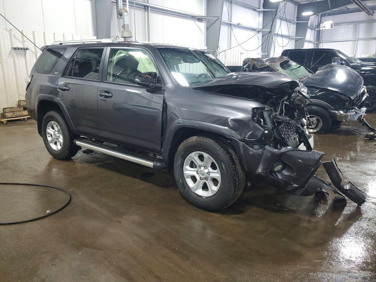 2018 Toyota 4Runner Sr5 Premium - Фото 4