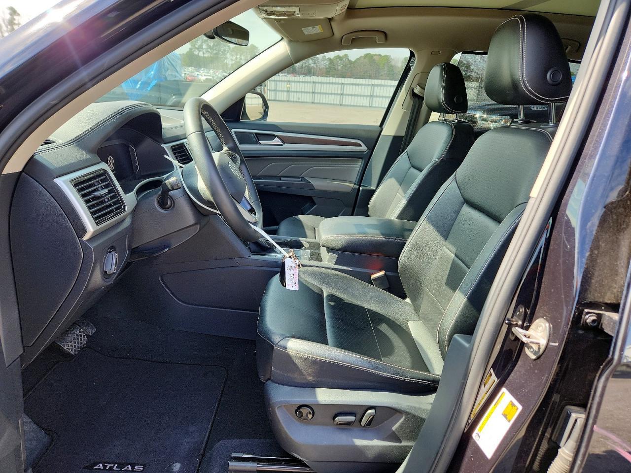 2023 Volkswagen Atlas Se - Фото 7