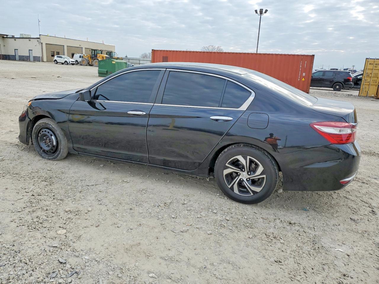 2017 Honda Accord Lx - Фото 2