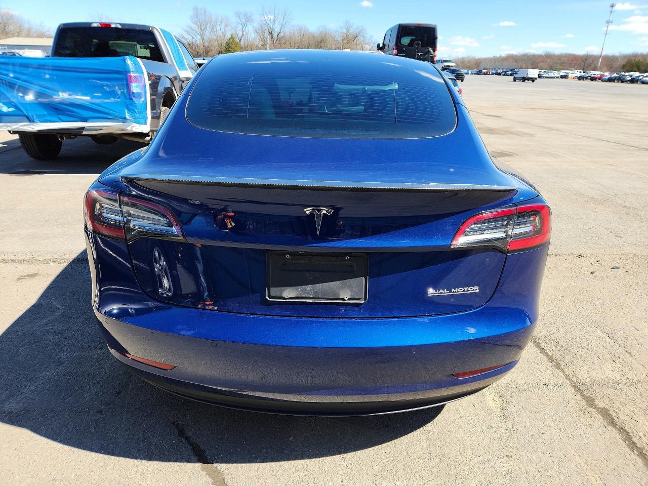 2022 Tesla Model 3 - Image 6