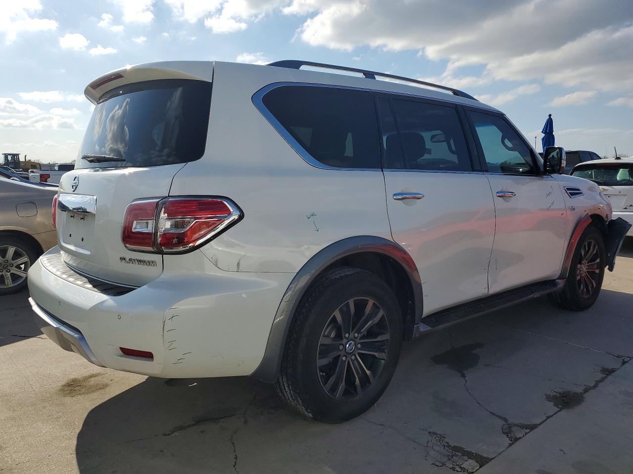 2017 Nissan Armada Platinum - Фото 3