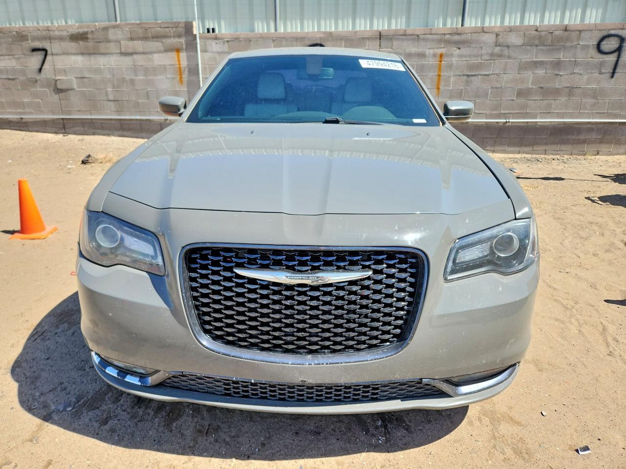 2017 Chrysler 300 S - Image 5