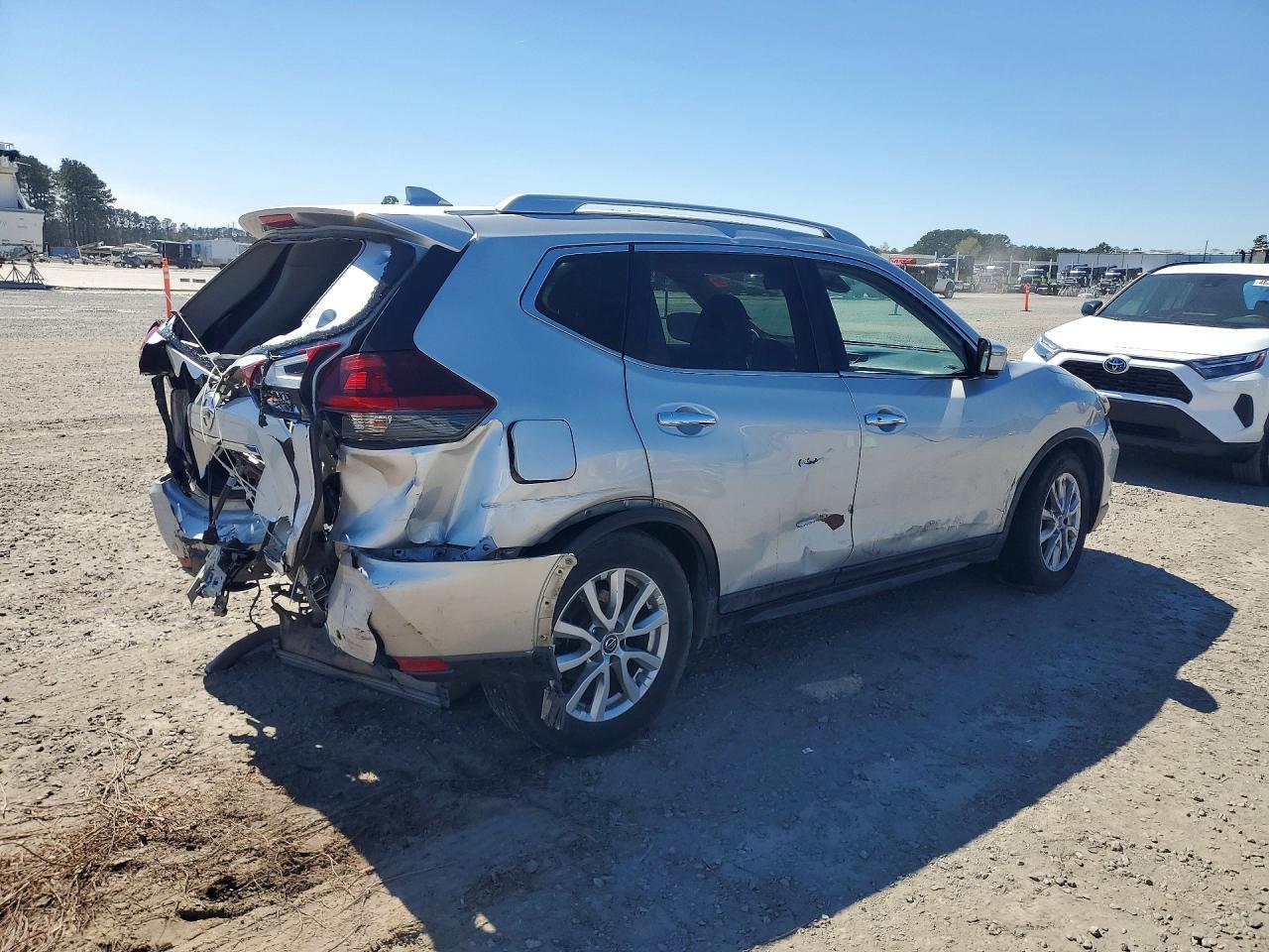 2019 Nissan Rogue Sv - Фото 3