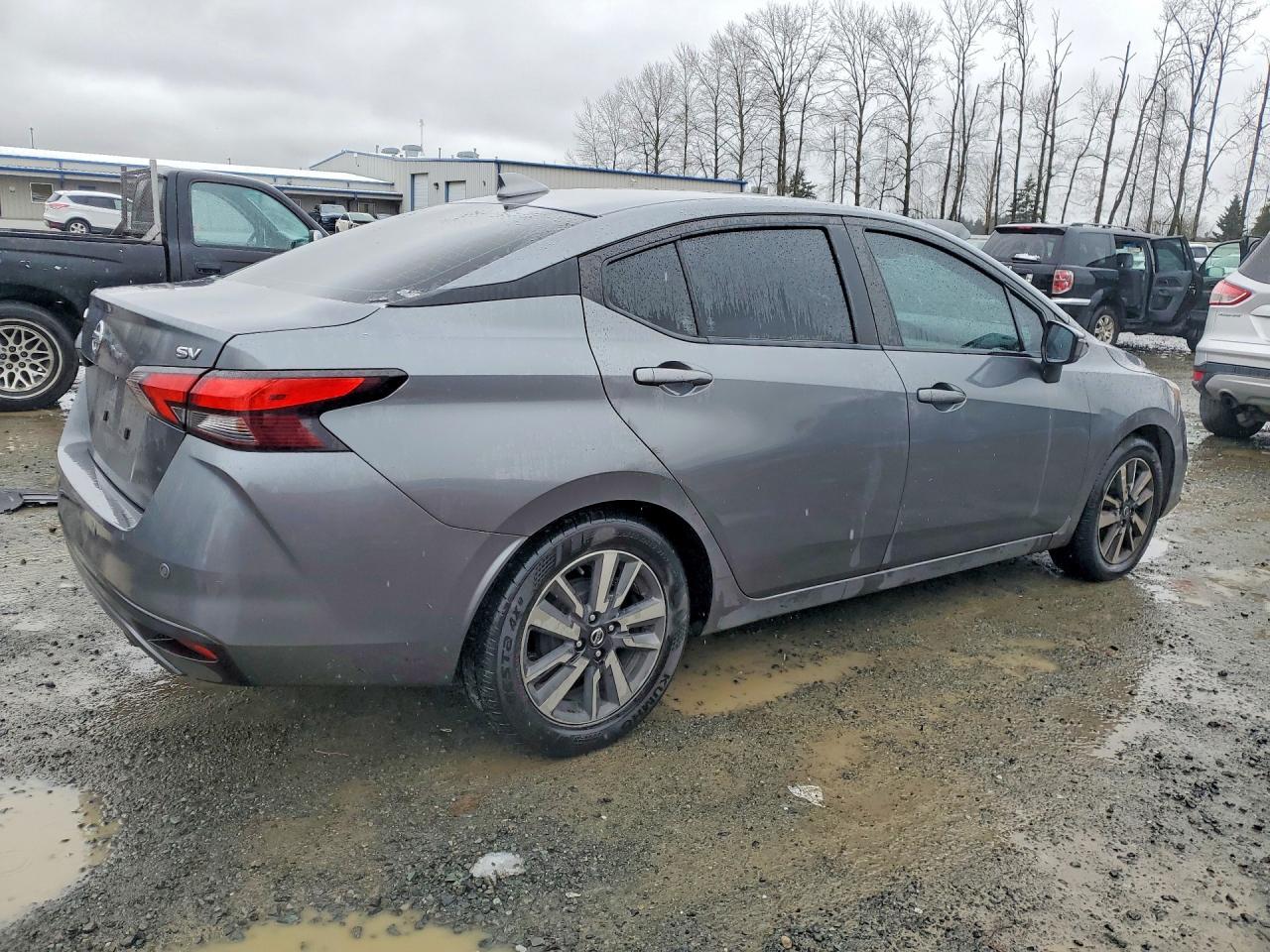 2021 Nissan Versa Sv - Фото 3