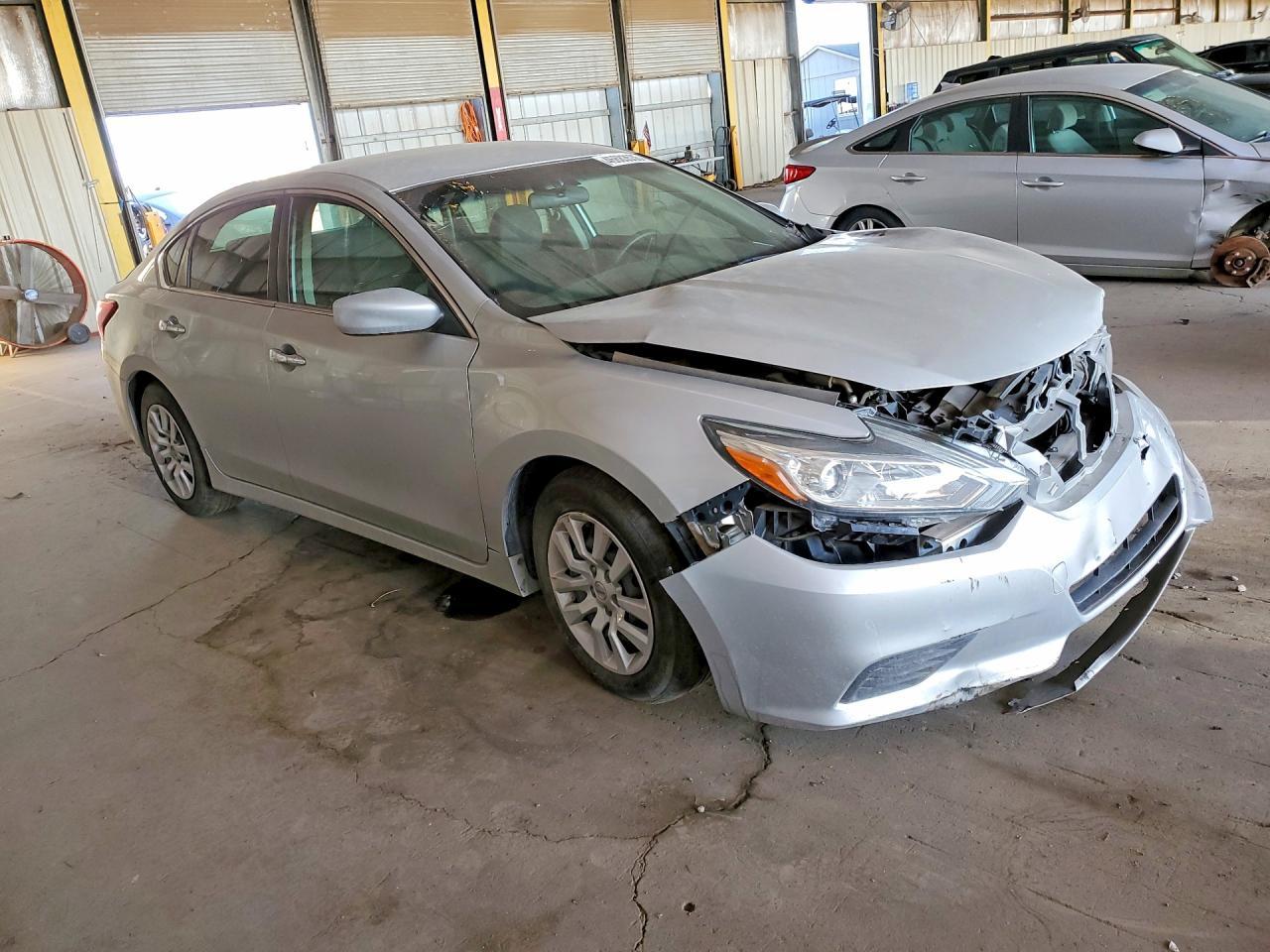 2016 Nissan Altima 2.5 S - Image 4