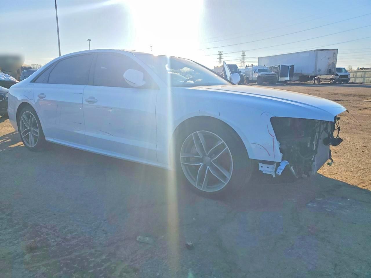 2017 Audi A8 L Quattro - Фото 4