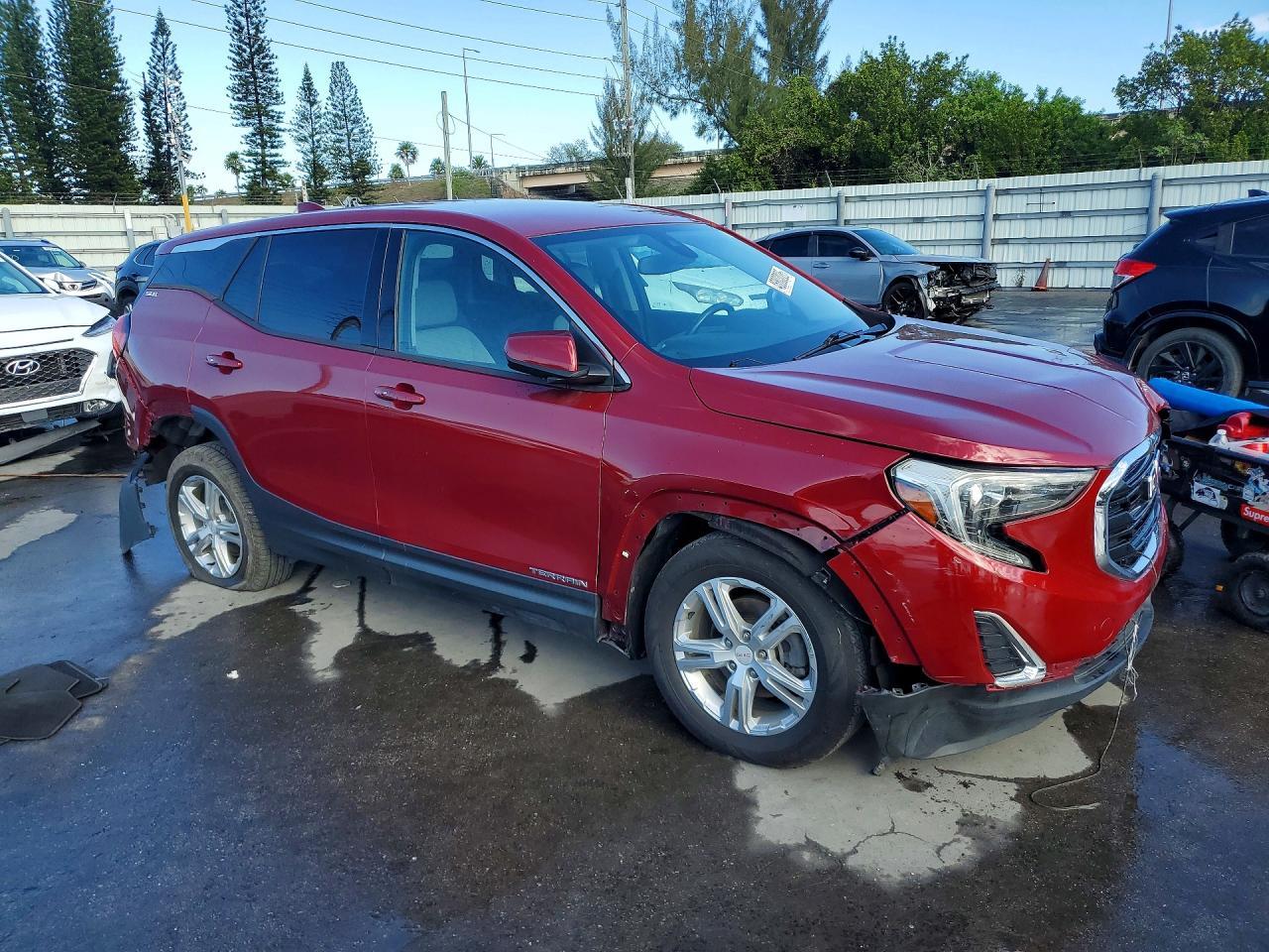 2020 GMC Terrain Sle - Image 4