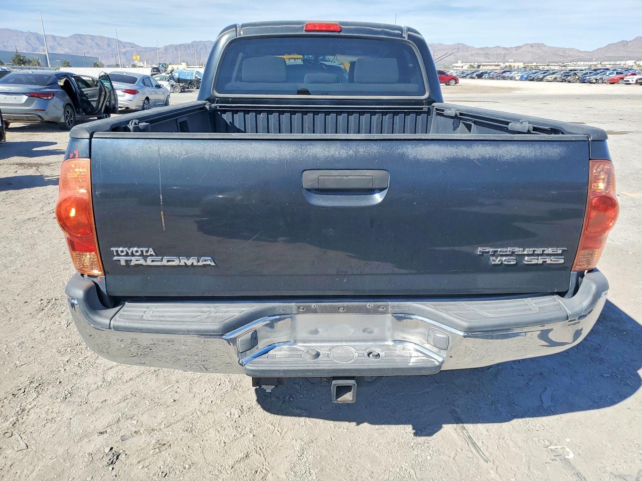 2006 Toyota Tacoma - Image 6