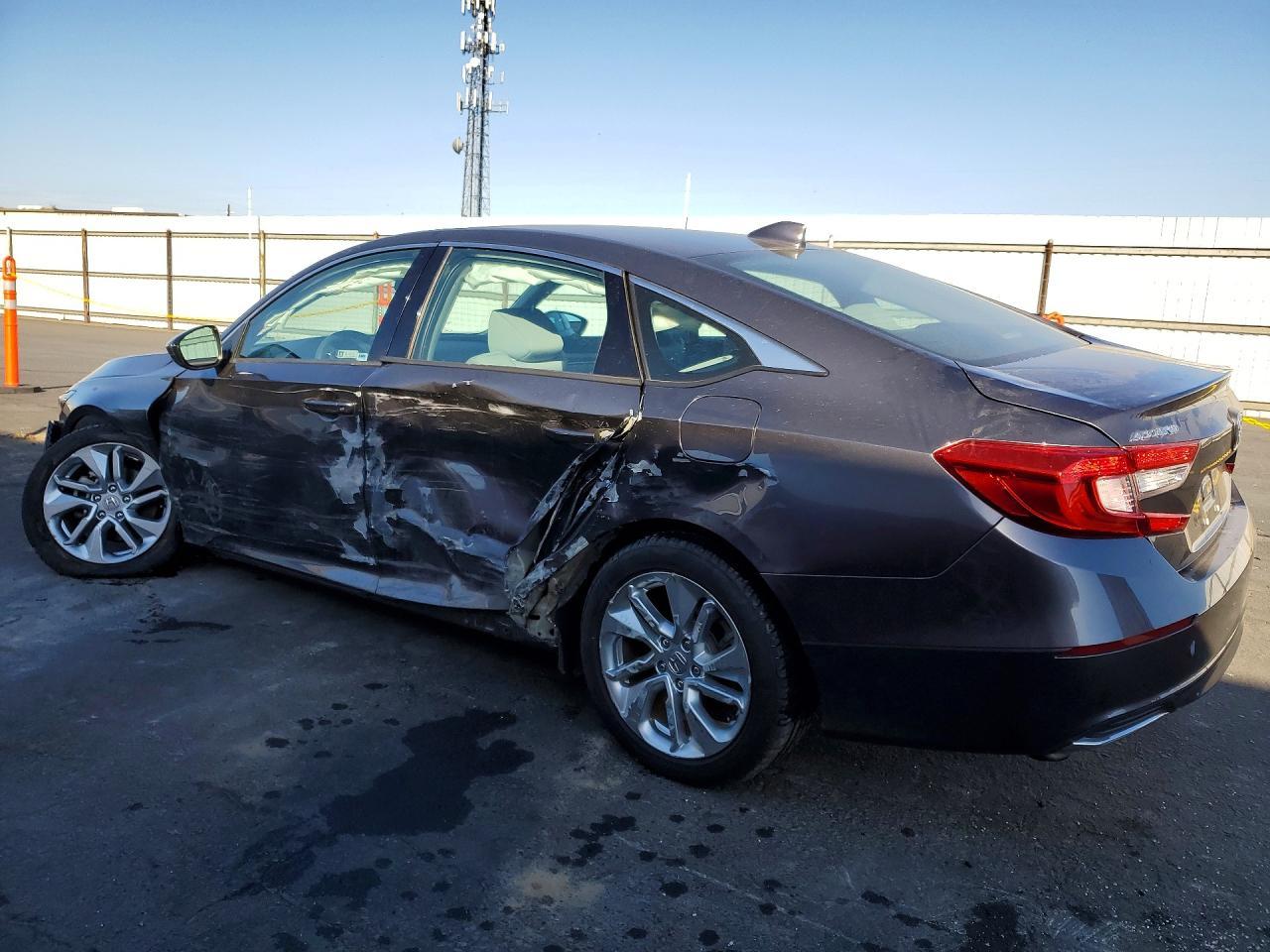 2019 Honda Accord Lx - Фото 2