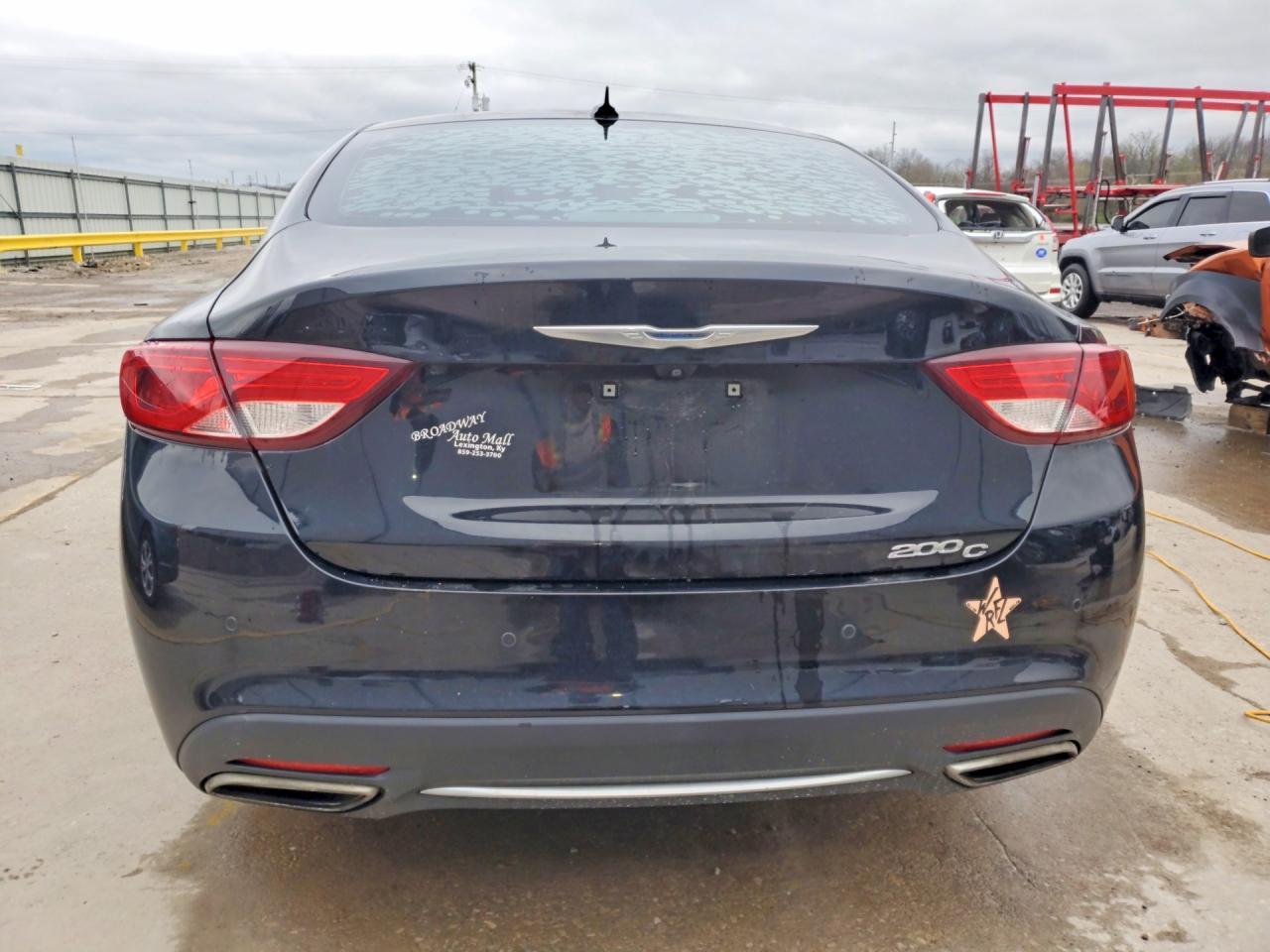 2015 Chrysler 200 C - Image 6
