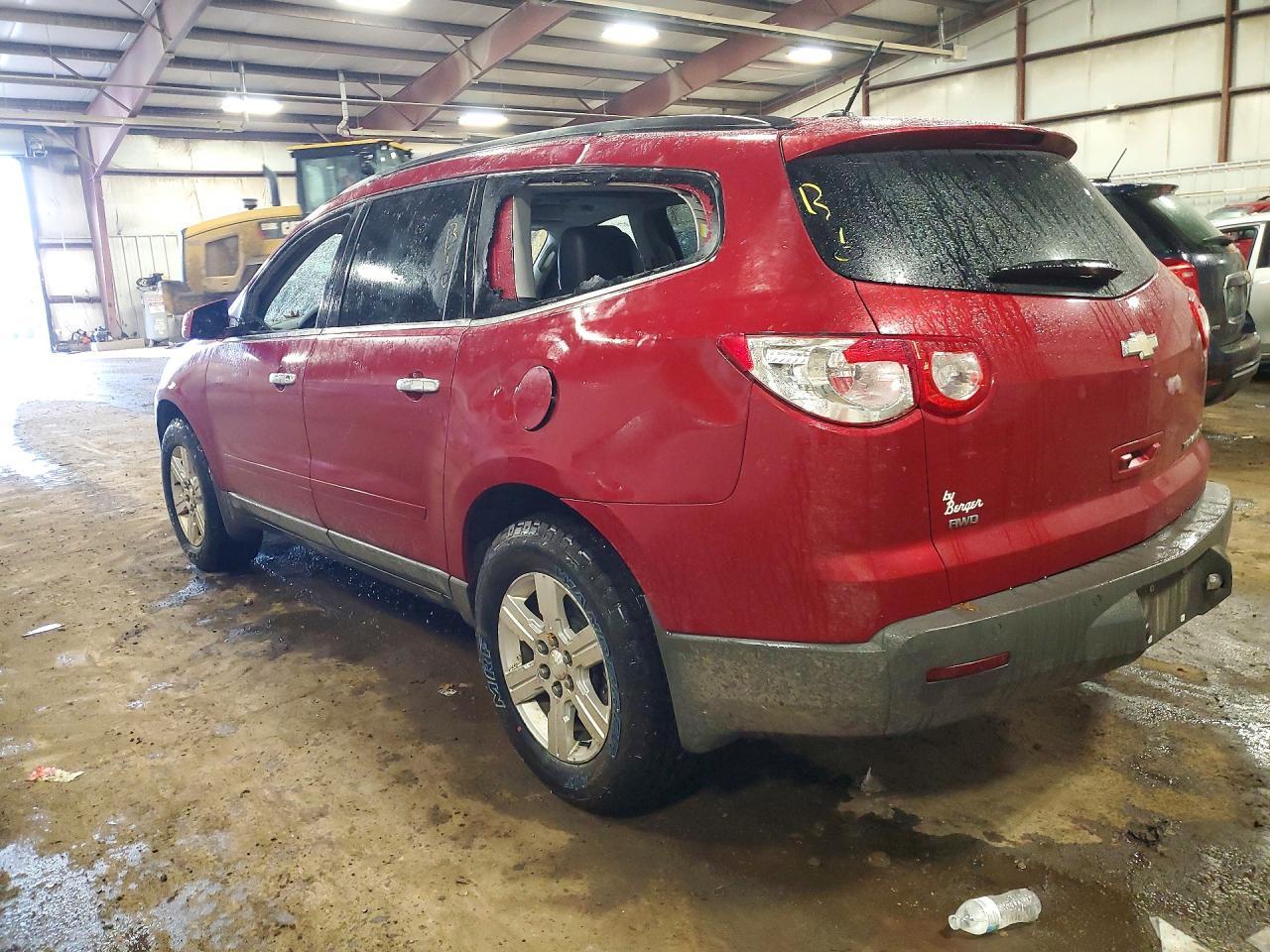 2012 Chevrolet Traverse Lt - Фото 2