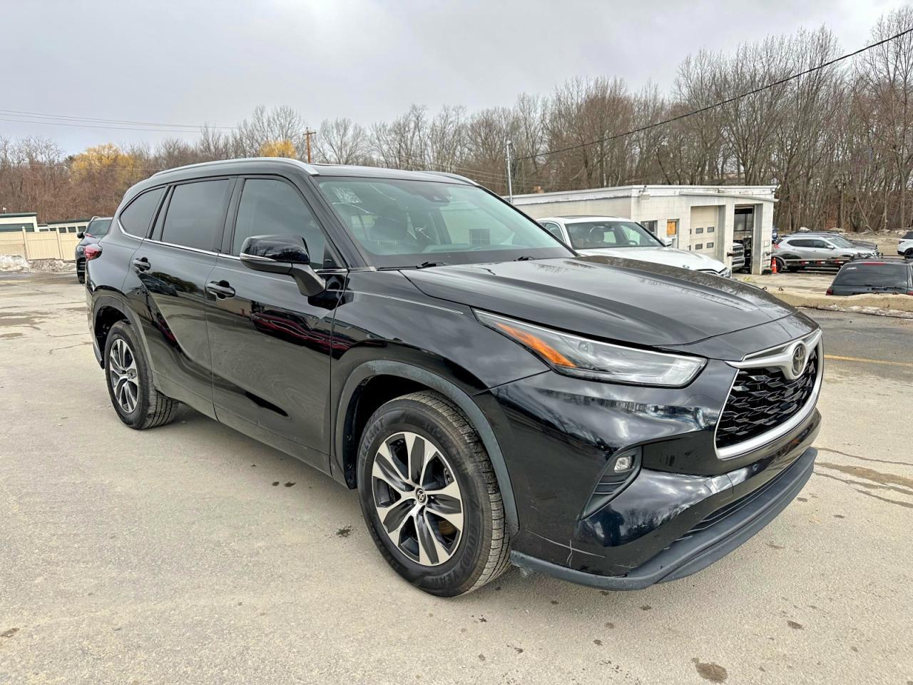 2022 Toyota Highlander Xle - Фото 4
