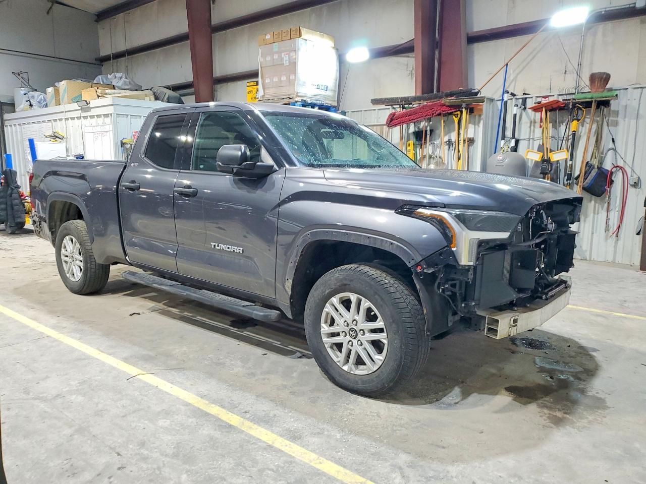 2023 Toyota Tundra Double Cab Sr - Фото 4