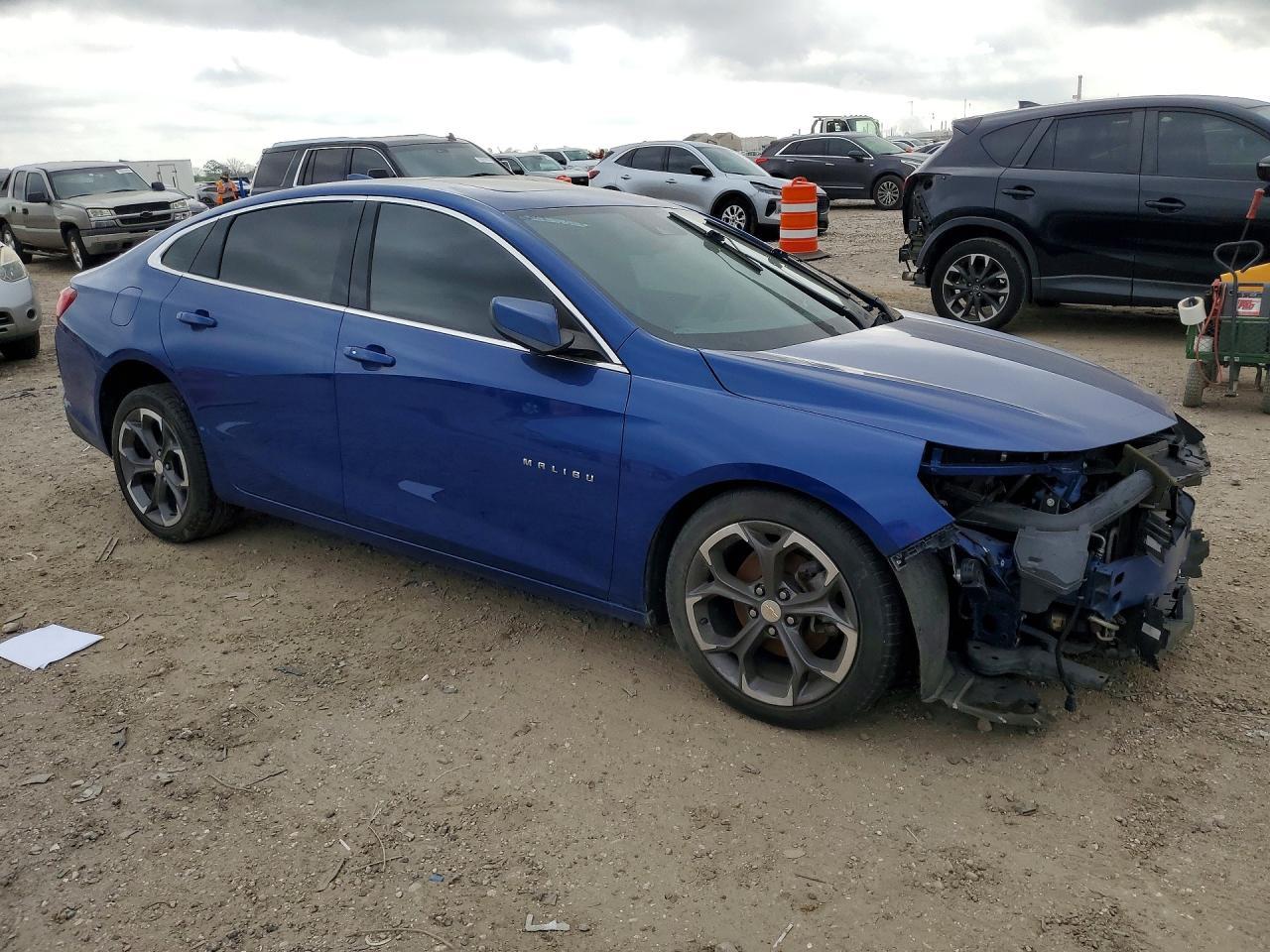 2023 Chevrolet Malibu Lt - Фото 4