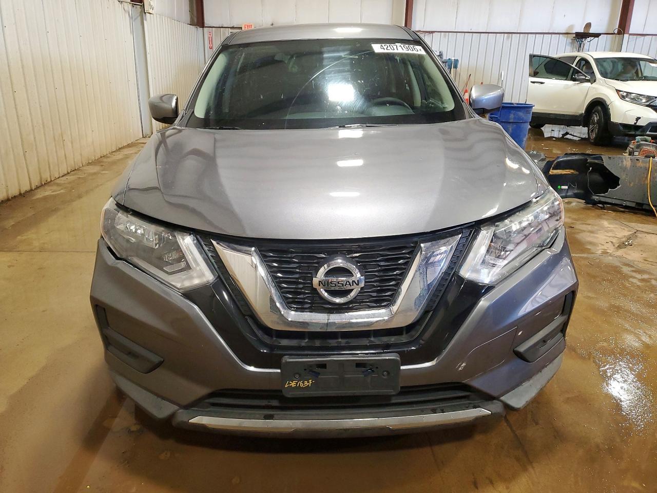 2018 Nissan Rogue S - Image 5