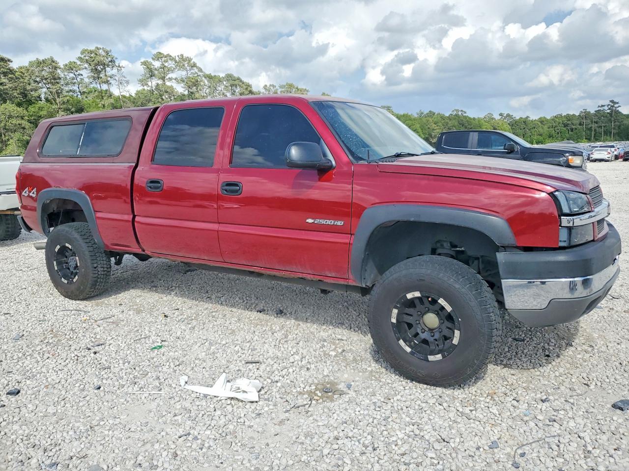 2004 Chevrolet Silverado K2500 Heavy Duty - Image 4