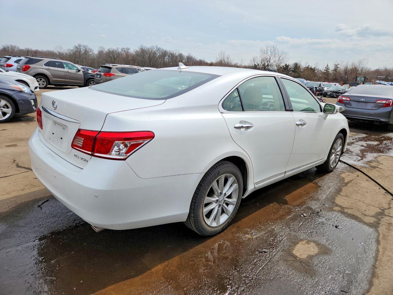 2011 Lexus Es 350 Base - Фото 3