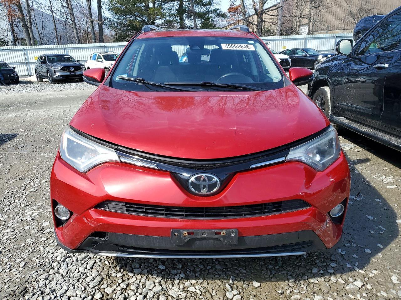 2017 Toyota Rav4 Xle - Image 5