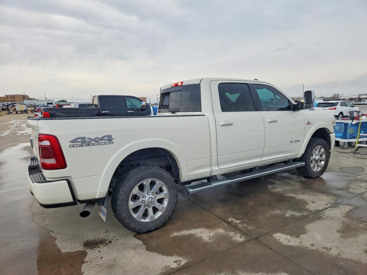 2022 Ram 2500 Laramie - Фото 3