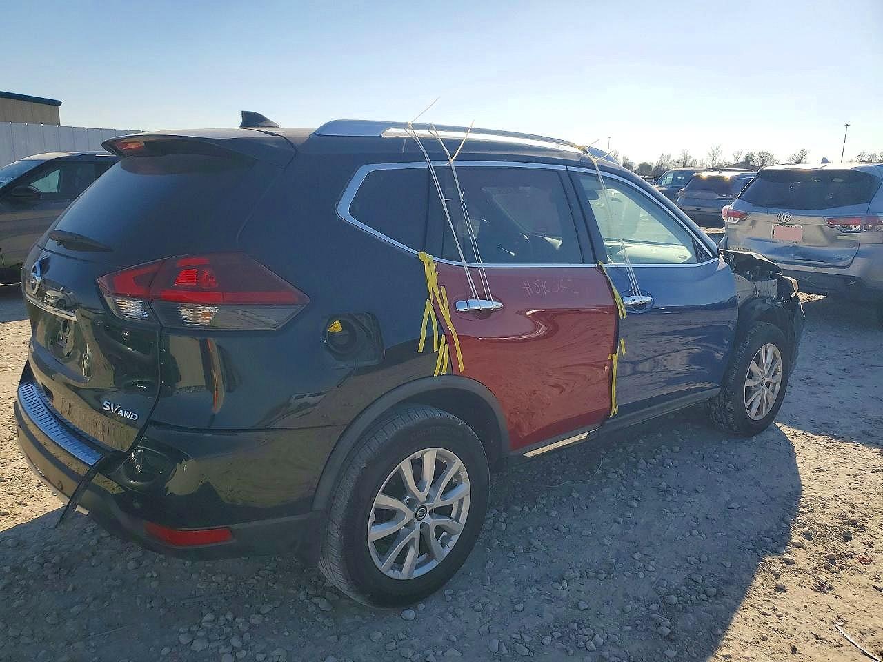 2019 Nissan Rogue - Фото 3
