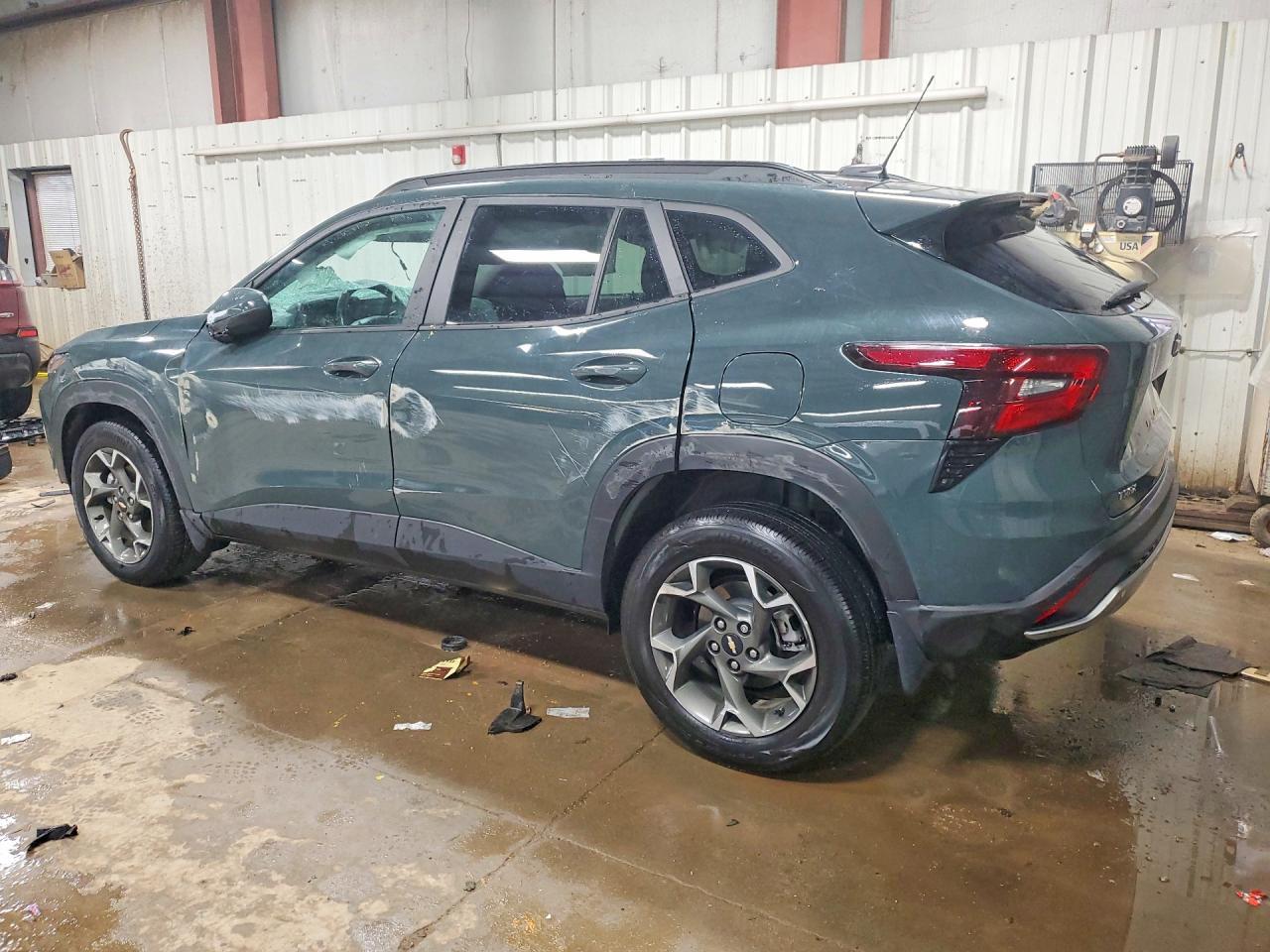 2025 Chevrolet Trax 1Lt - Фото 2