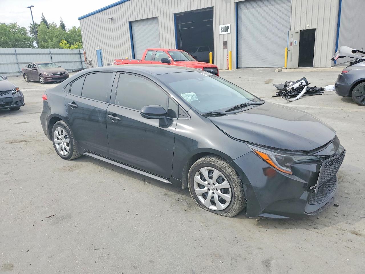 2020 Toyota Corolla Le - Фото 4