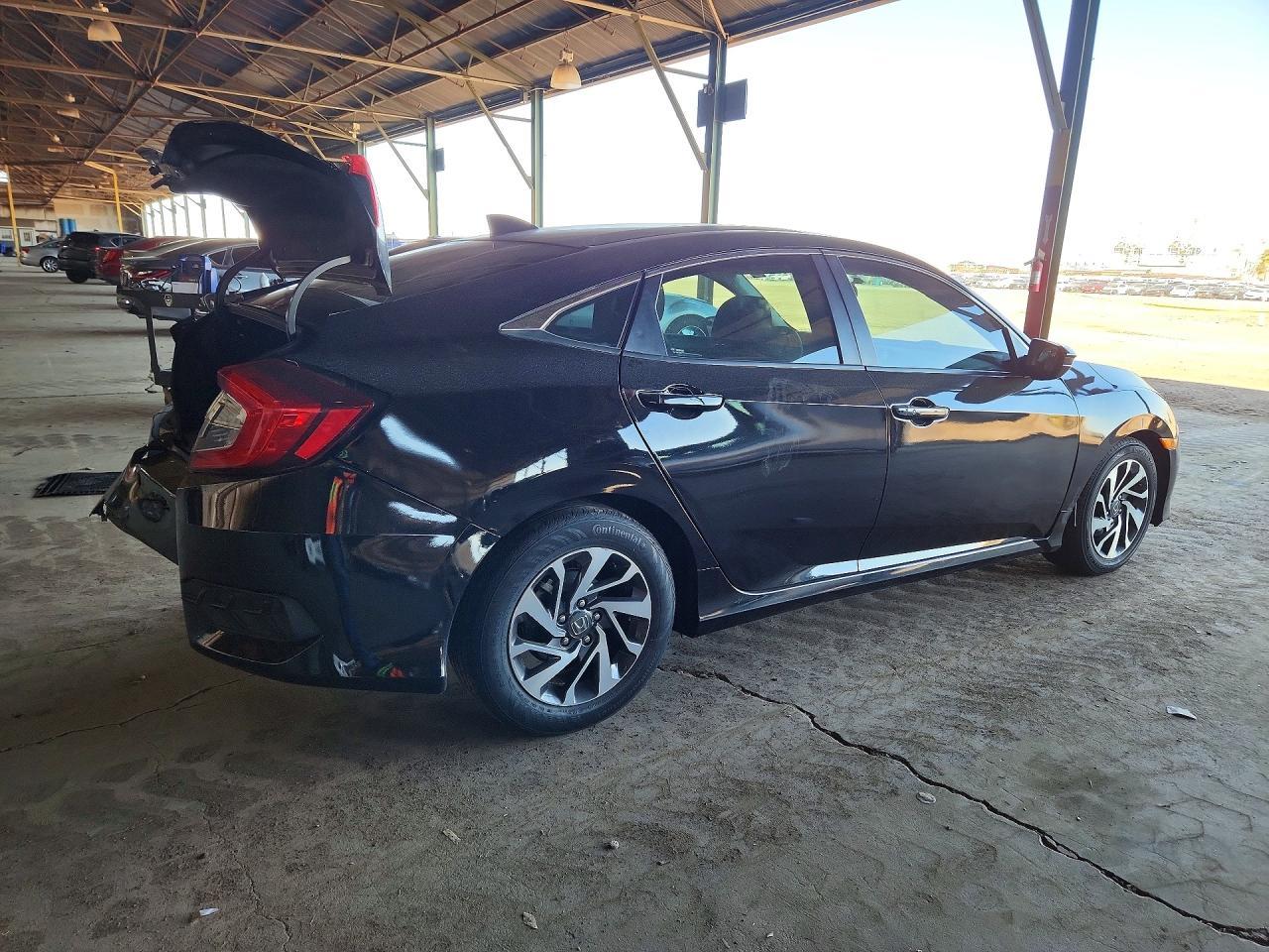 2018 Honda Civic Ex - Фото 3