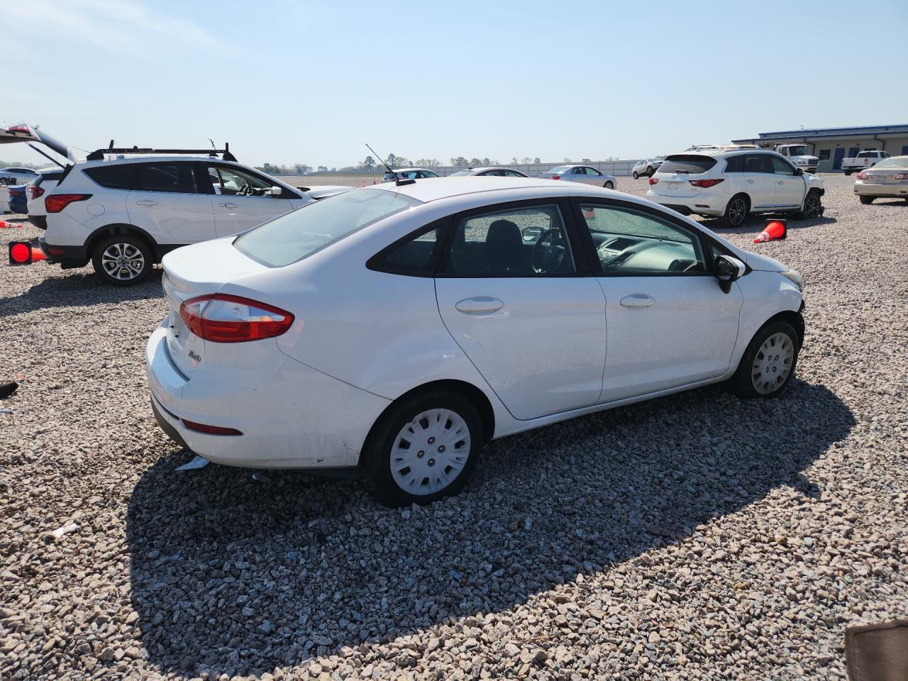 2017 Ford Fiesta S - Фото 3