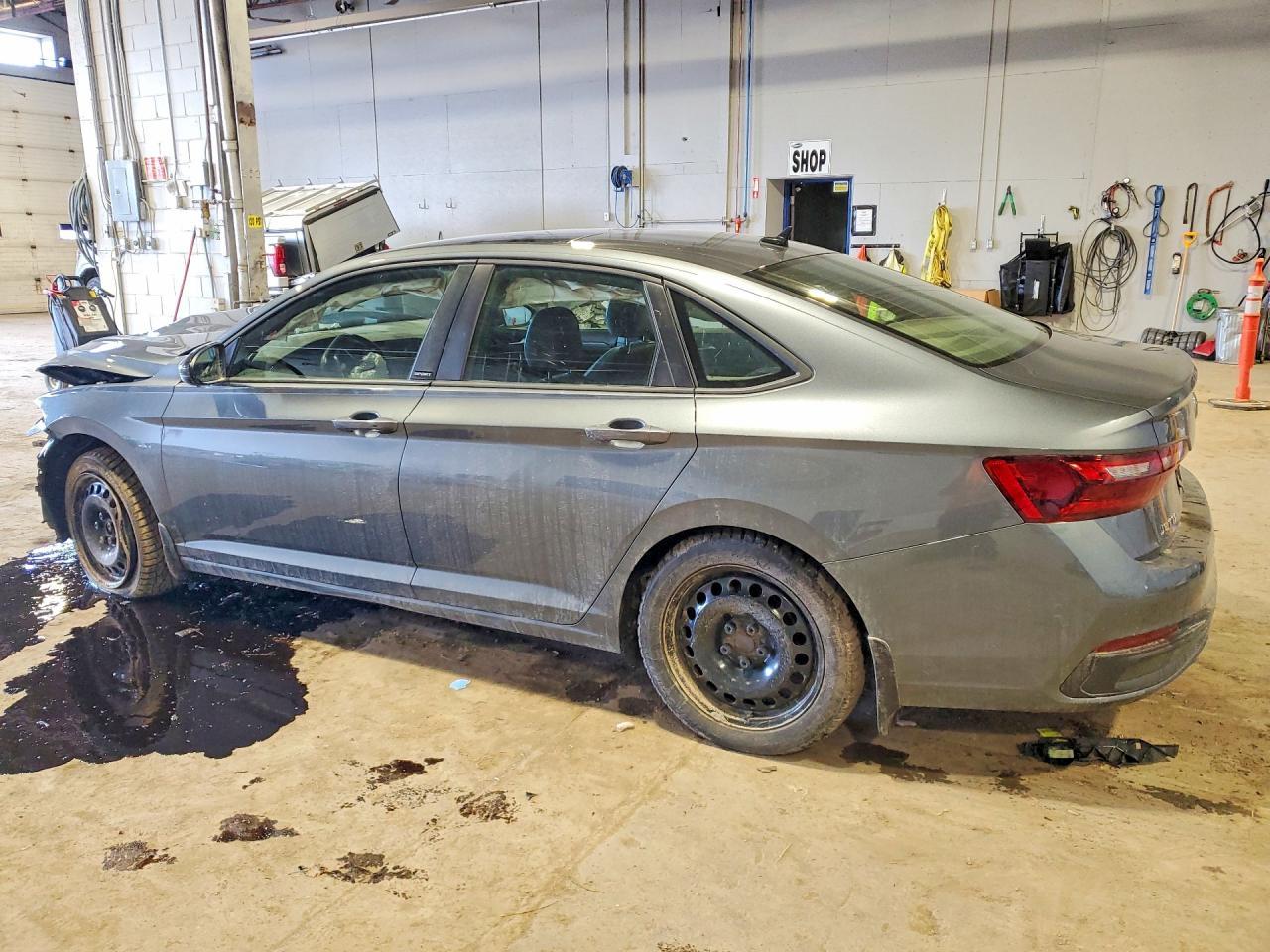 2023 Volkswagen Jetta Comfortline 1.5 Tsi 4Dr - Image 2