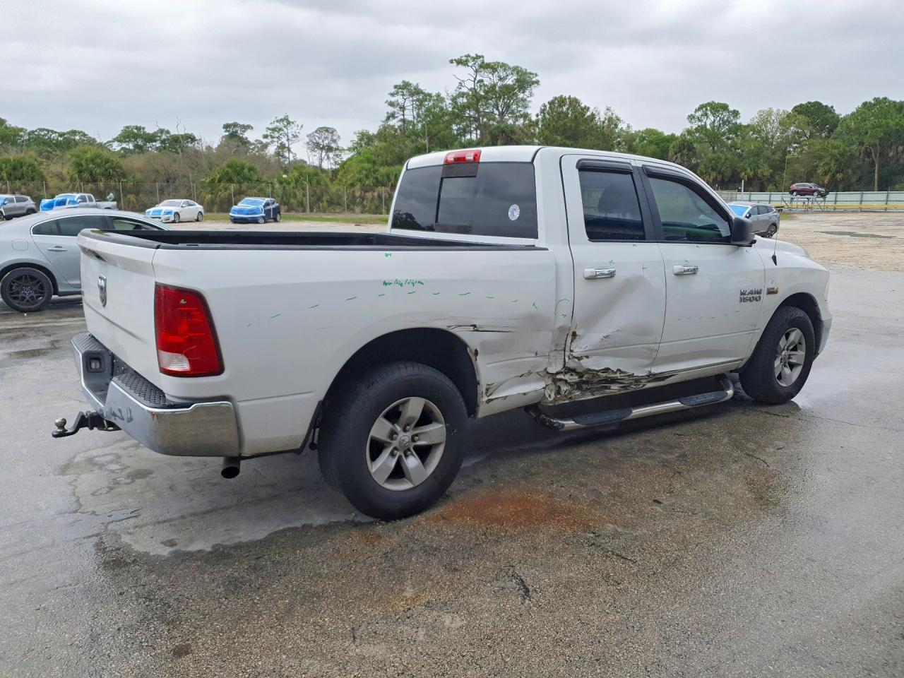 2016 Ram 1500 Slt - Image 3