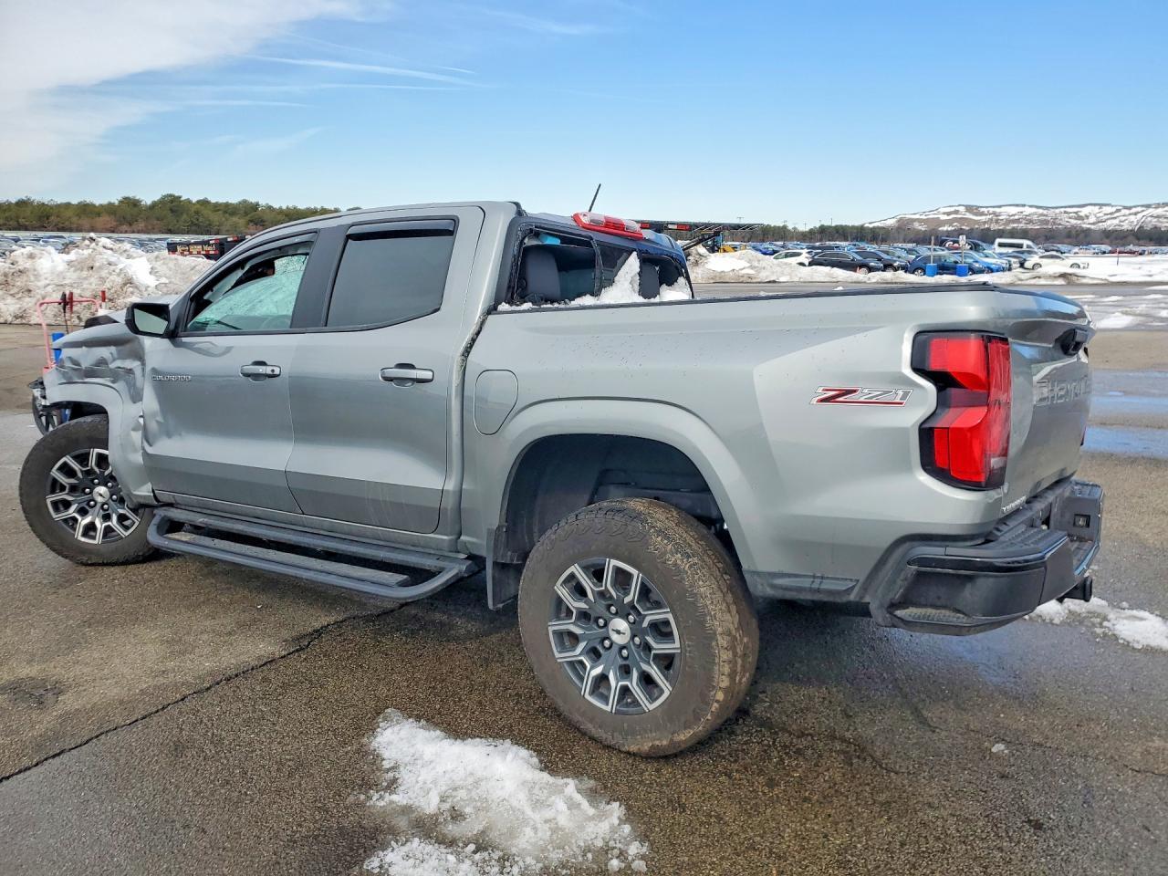 2023 Chevrolet Colorado Z71 - Image 2
