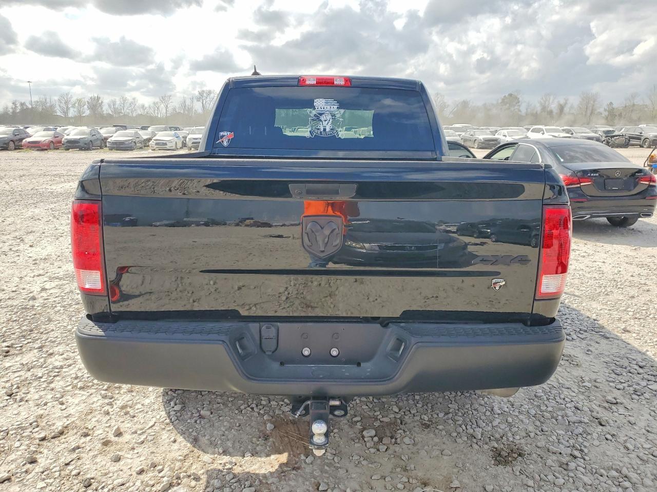 2024 Ram 1500 Classic Tradesman - Image 6