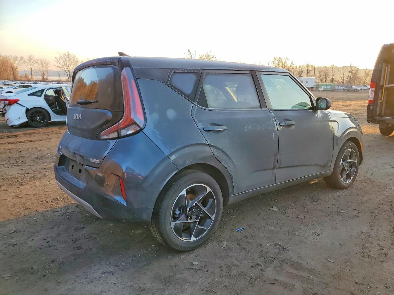 2025 Kia Soul Ex - Фото 3