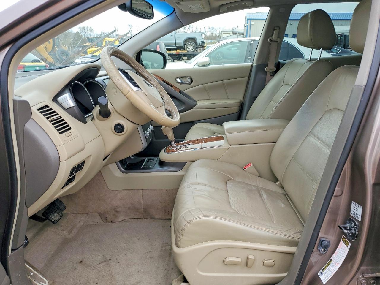 2012 Nissan Murano S - Image 7