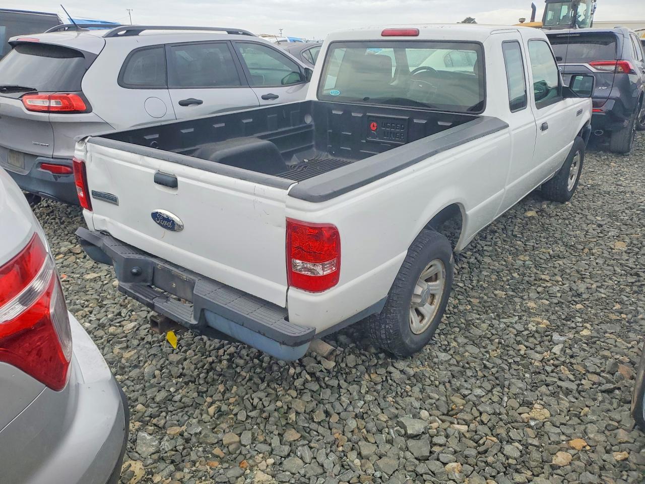 2011 Ford Ranger Super Cab - Фото 3