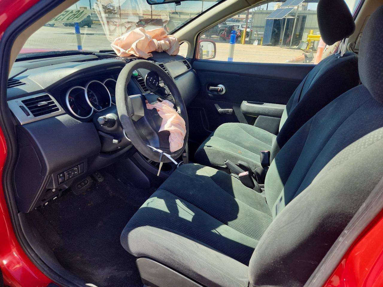 2011 Nissan Versa 1.8 S - Фото 7