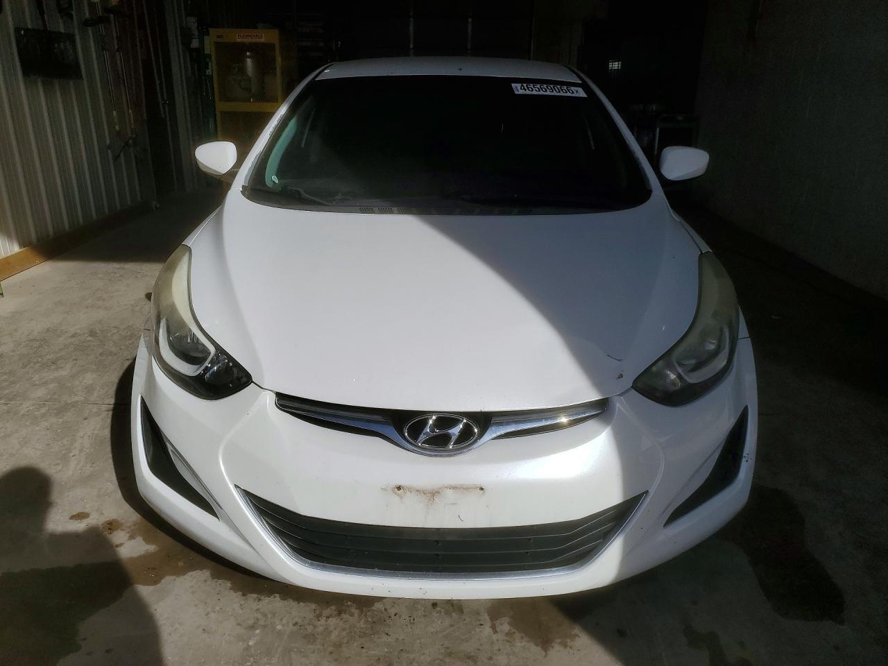 2015 Hyundai Elantra Se - Фото 5